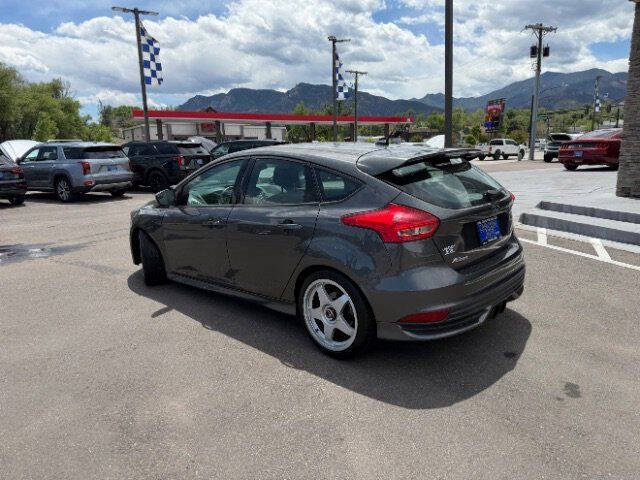 2016 Ford Focus ST
