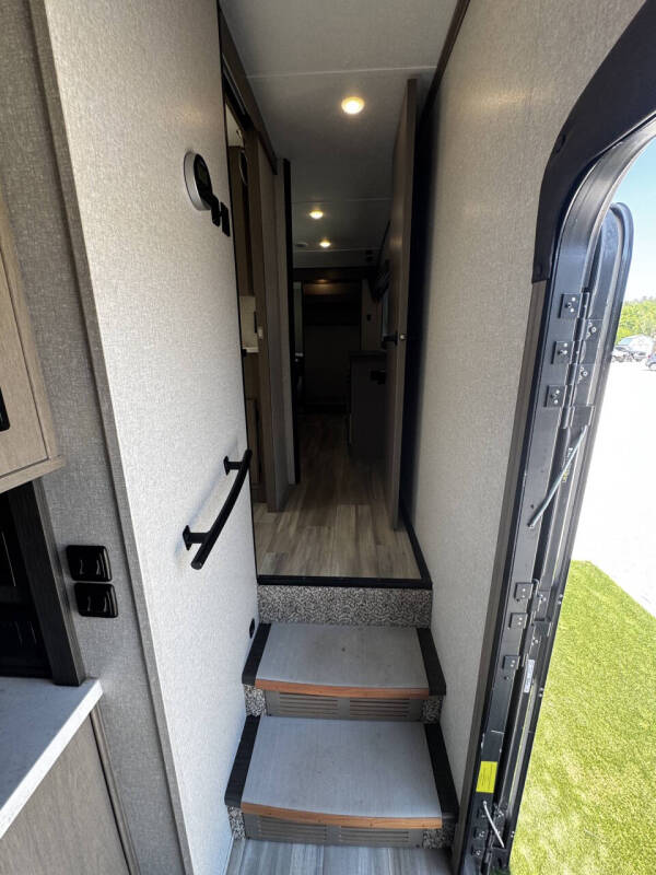 2021 Coachmen RV Chapparal