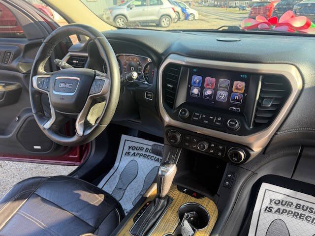 2017 GMC Acadia Denali