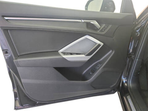 2023 Audi Q3 quattro S line Prem Plus 45 TFSI