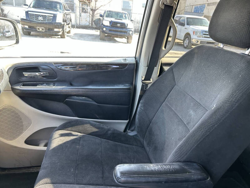 2013 Dodge Grand Caravan SXT