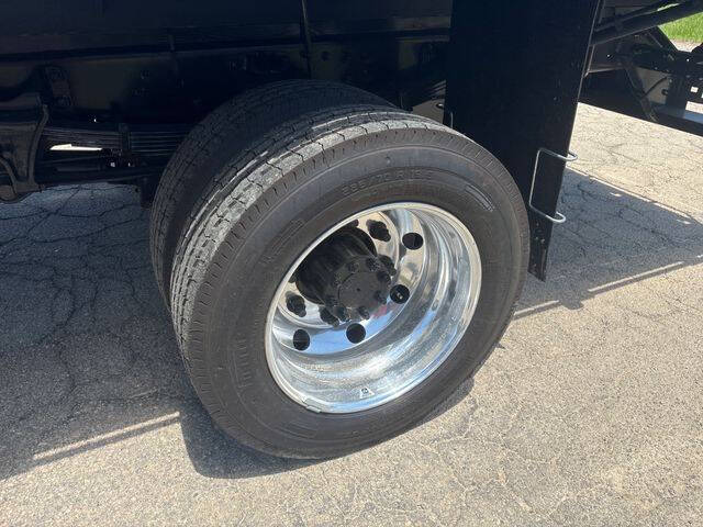 2024 Chevrolet Silverado 6500HD