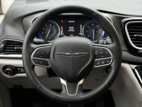 2021 Chrysler Pacifica Touring L