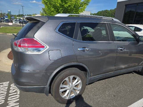 2015 Nissan Rogue SV