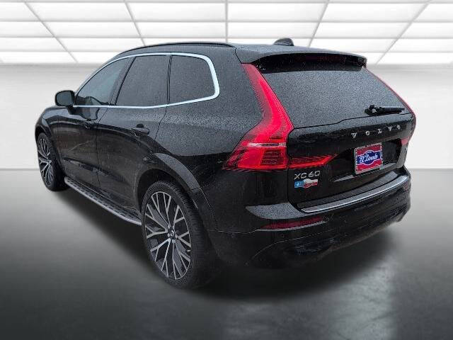 2022 Volvo XC60 B5 Momentum