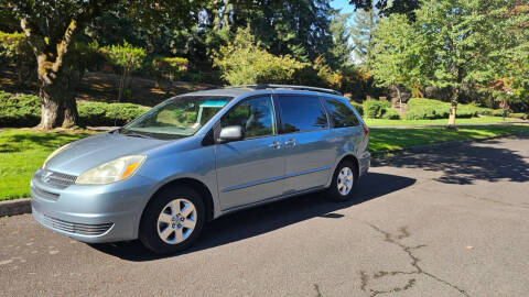 2004 Toyota Sienna