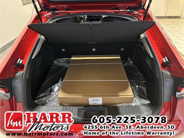 2025 Toyota Prius XLE