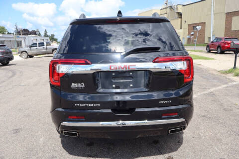 2023 GMC Acadia Denali