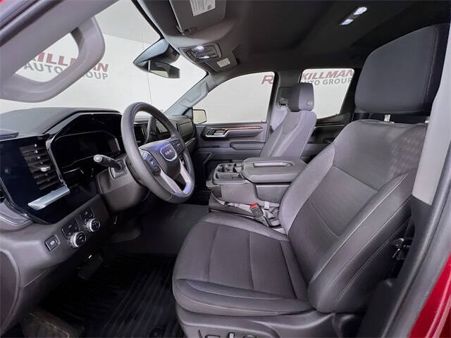 2024 GMC Sierra 1500 Elevation Standard