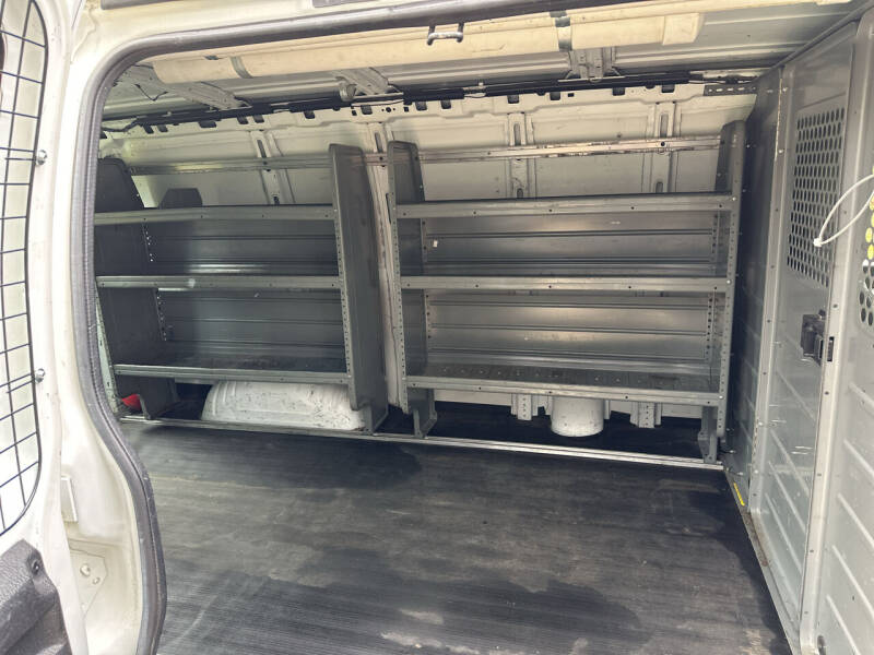 2011 GMC Savana 2500