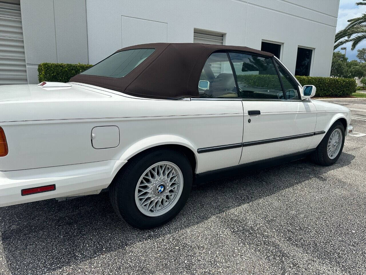 1989 BMW 3 Series  - $13,900