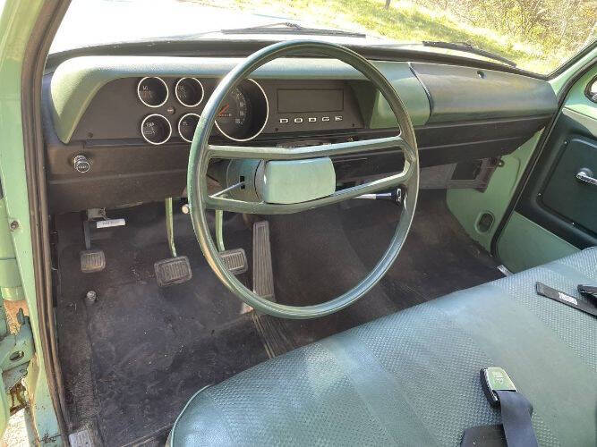 1974 Dodge D100 Pickup