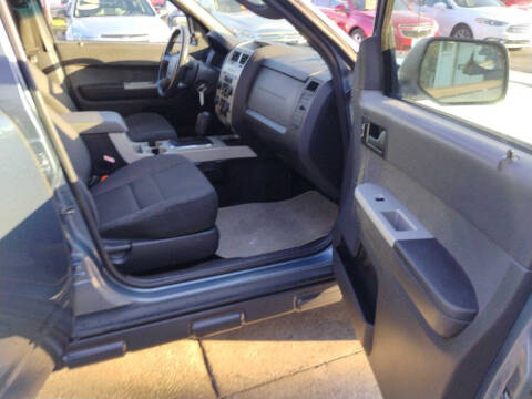 2011 Ford Escape XLT