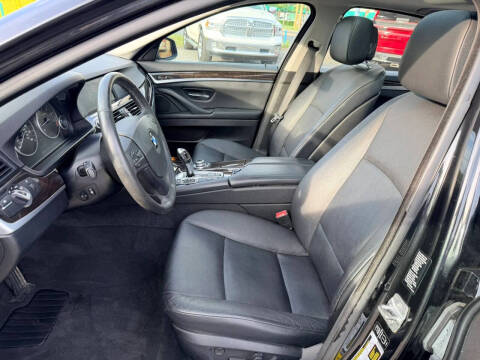 2013 BMW 5 Series 528i xDrive
