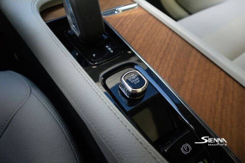 2022 Volvo XC90 Recharge T8 Inscription Expression 7P