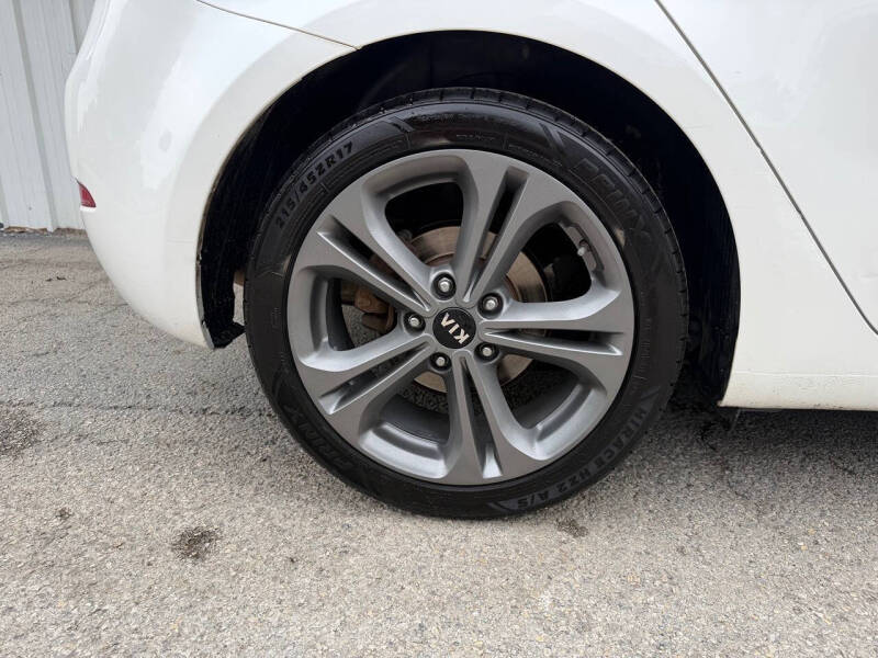 2016 Kia Forte5 EX