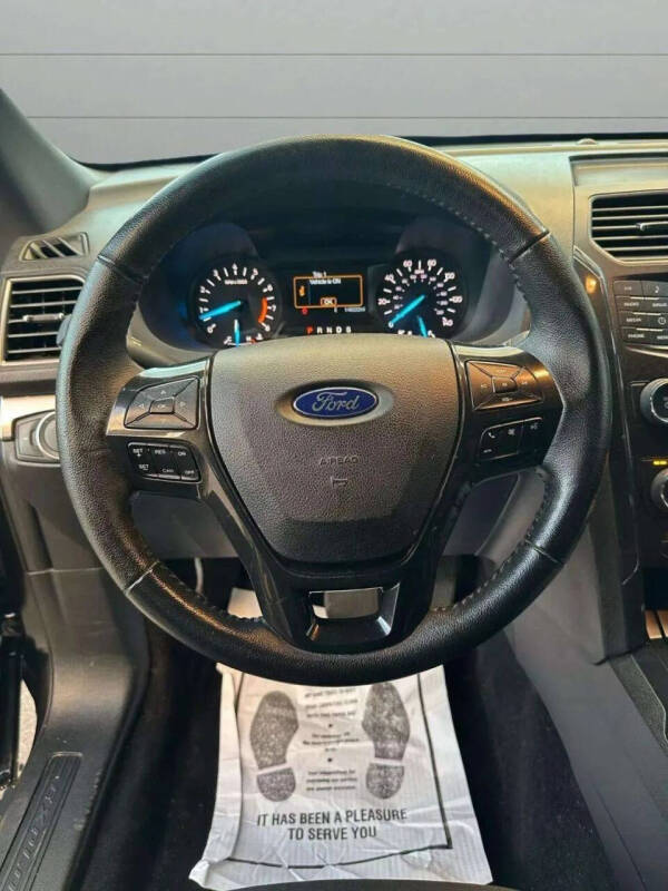 2019 Ford Explorer XLT