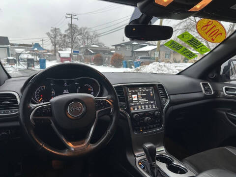 2018 Jeep Grand Cherokee Altitude