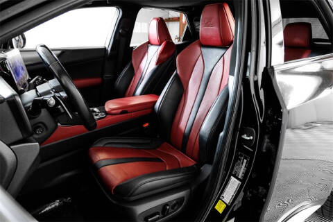 2022 Lexus NX 450h+ F SPORT Handling