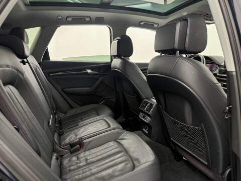 2018 Audi Q5 2.0T quattro Premium Plus