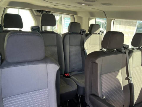 2023 Ford Transit 350 XLT