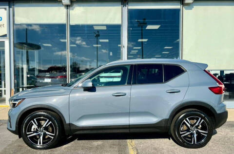 2023 Volvo XC40 B5 Core