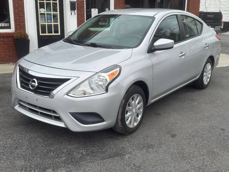 2019 Nissan Versa SV