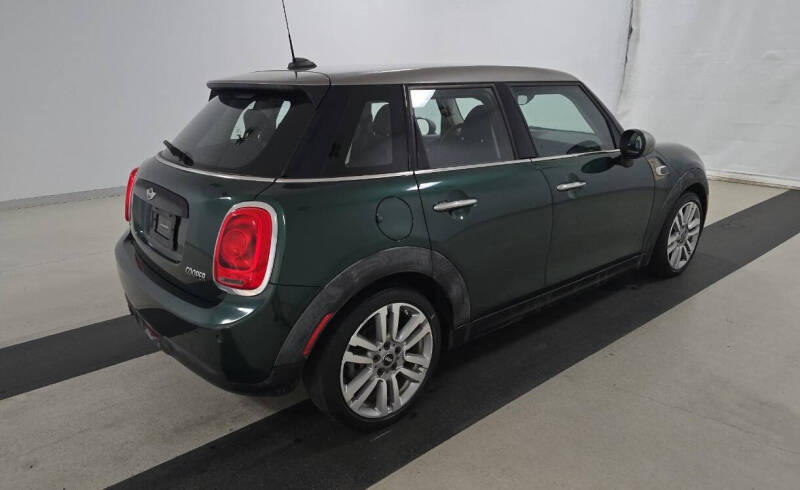 2017 MINI Hardtop 4 Door Cooper