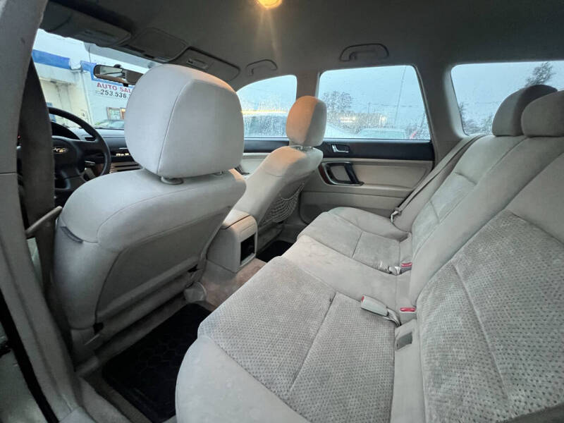 2005 Subaru Outback 2.5i