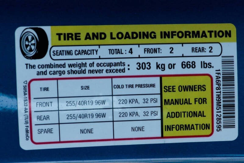 2021 Ford Mustang EcoBoost