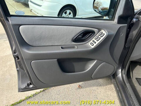 2005 Ford Escape XLT