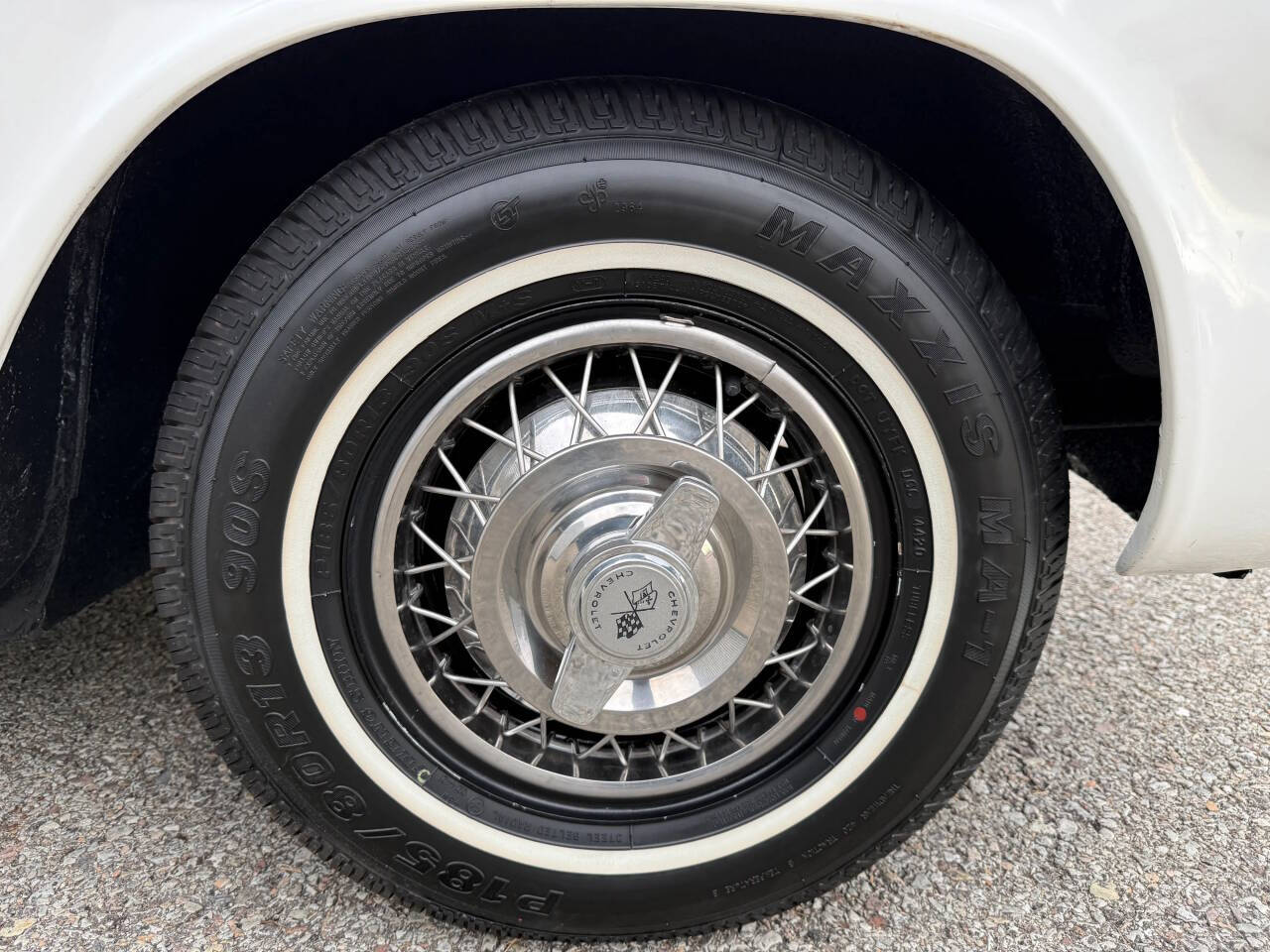 1963 Chevrolet Corvair 37