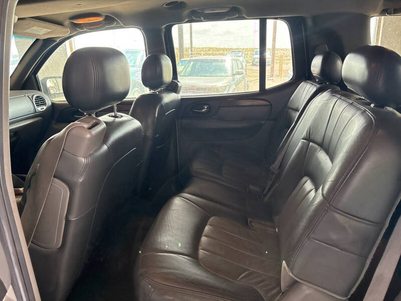 2004 GMC Envoy XL SLE