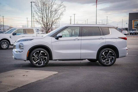 2023 Mitsubishi Outlander PHEV SEL