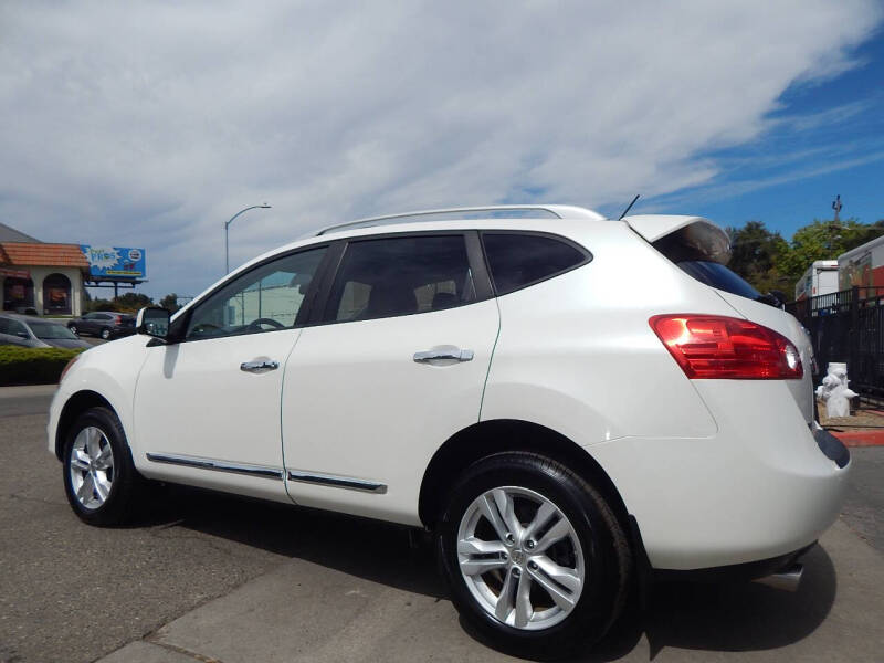 2013 Nissan Rogue SV