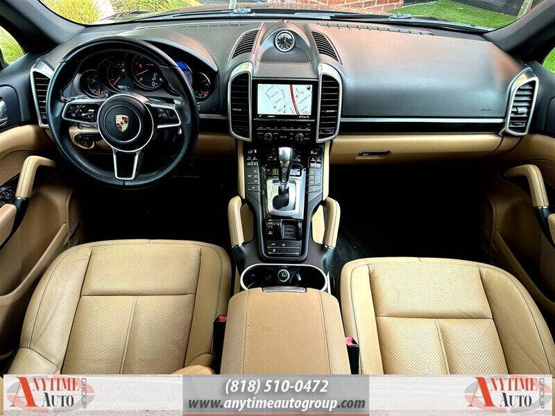 2016 Porsche Cayenne