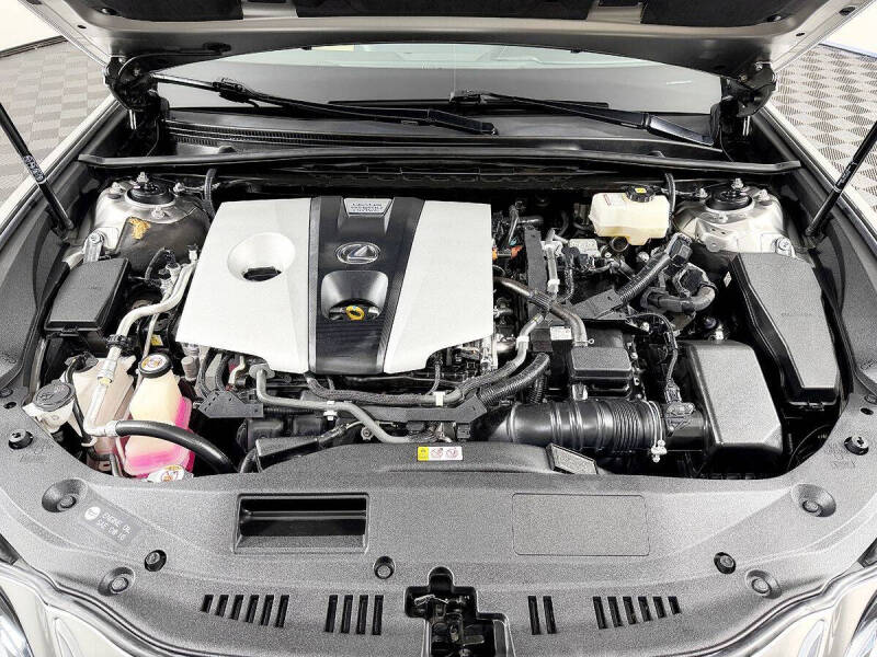 2019 Lexus ES 300h