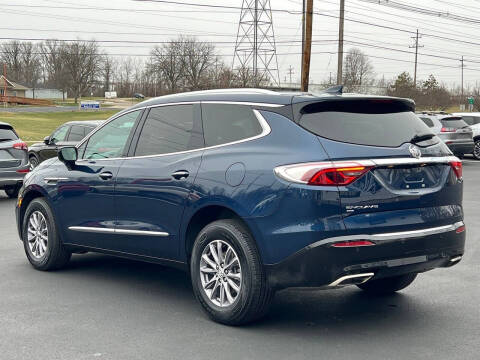 2023 Buick Enclave Essence