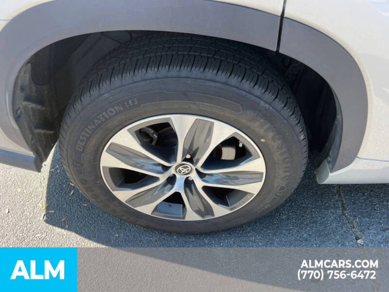 2022 Toyota Highlander XLE