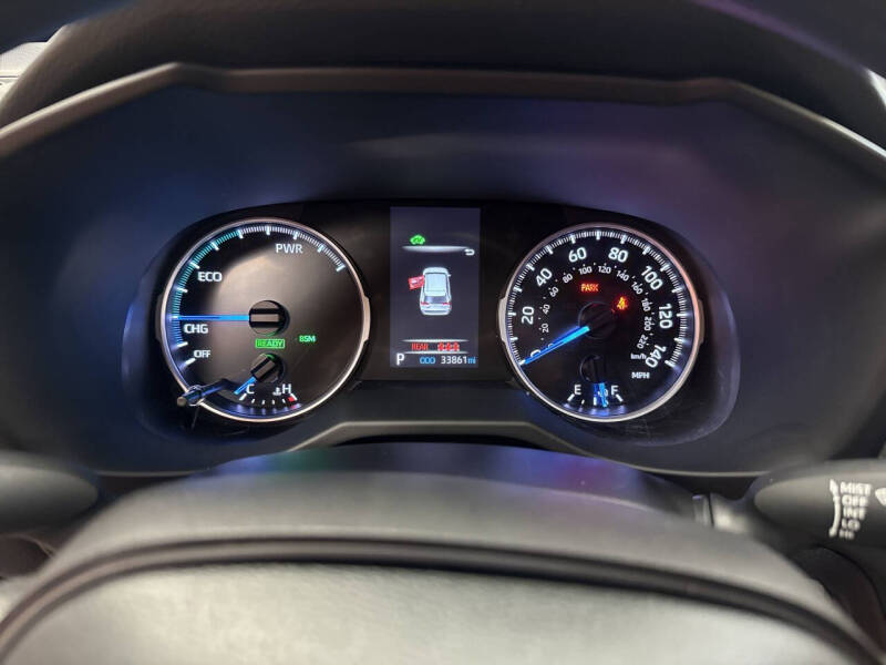 2022 Toyota RAV4 Hybrid XLE