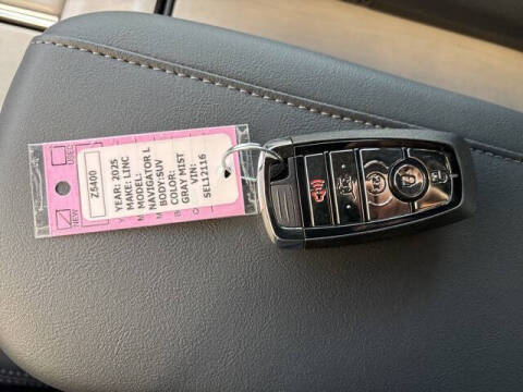 2025 Lincoln Navigator L Reserve