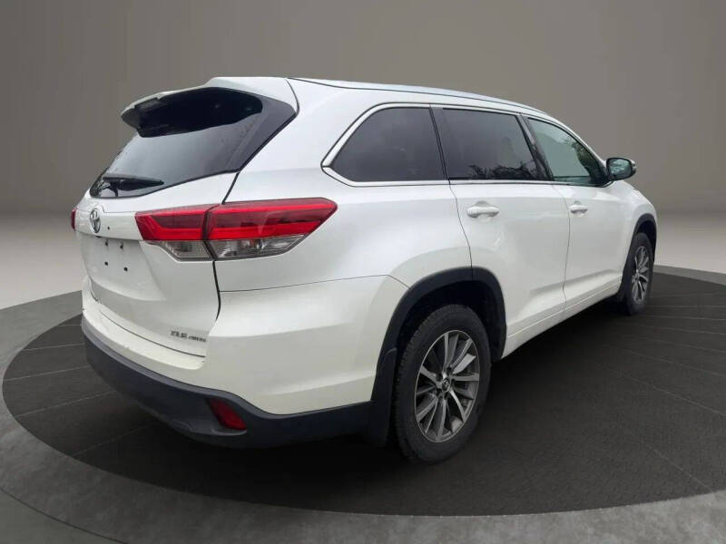 2017 Toyota Highlander
