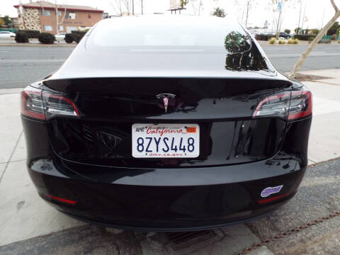 2019 Tesla Model 3 Standard Range Plus