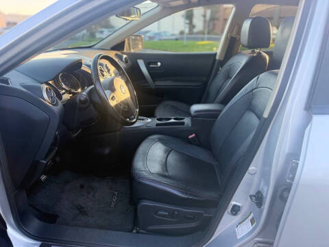 2011 Nissan Rogue SV