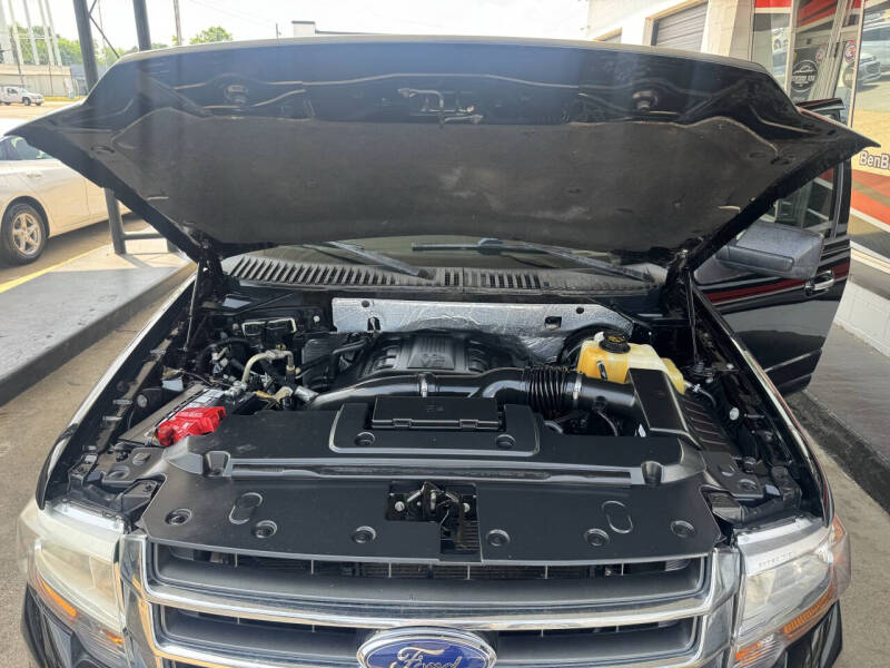 2017 Ford Expedition EL XLT