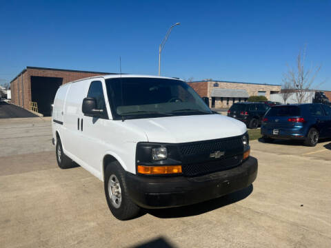2005 Chevrolet Express for sale at GB Motors in Addison IL