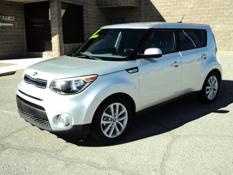 2017 Kia Soul +