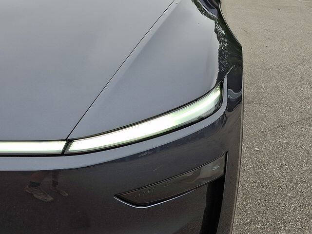2026 Tesla Model Y Premium