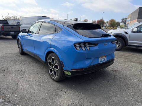 2022 Ford Mustang Mach-E GT