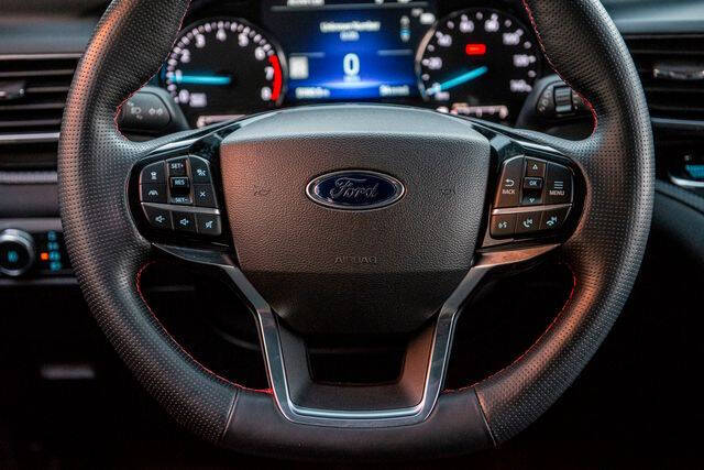2022 Ford Explorer ST-Line